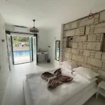 Alacati Xl Luxury Çeşme