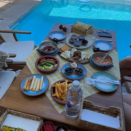 Alacati Xl Luxury Hotel Çeşme